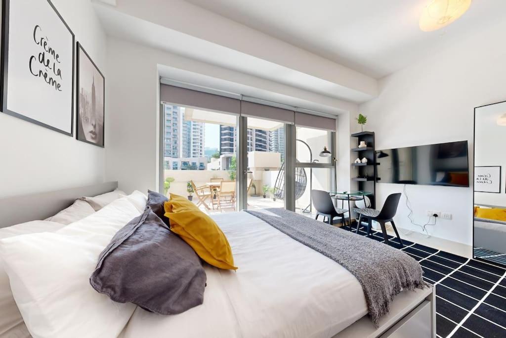 Studio In Best Part Of Downtown With Amazing Pool Dubai Bagian luar foto